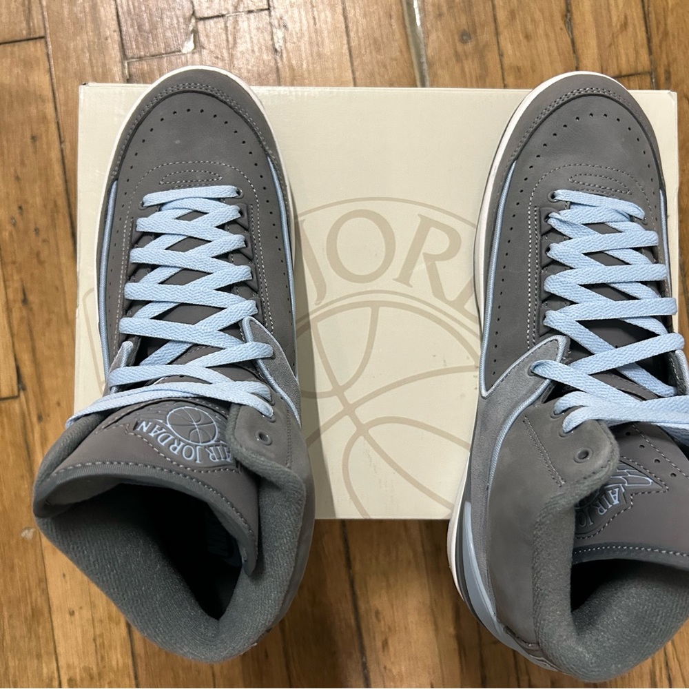 Jordan 2 - Picture 2 of 5